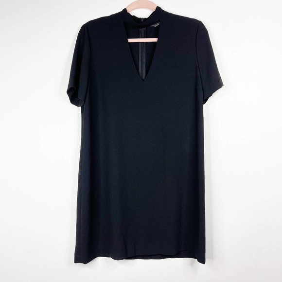 ZARA Plunge Choker Shift Dress Medium Black V-Neck Short Sleeve Back Zip #7289 - Picture 4 of 16